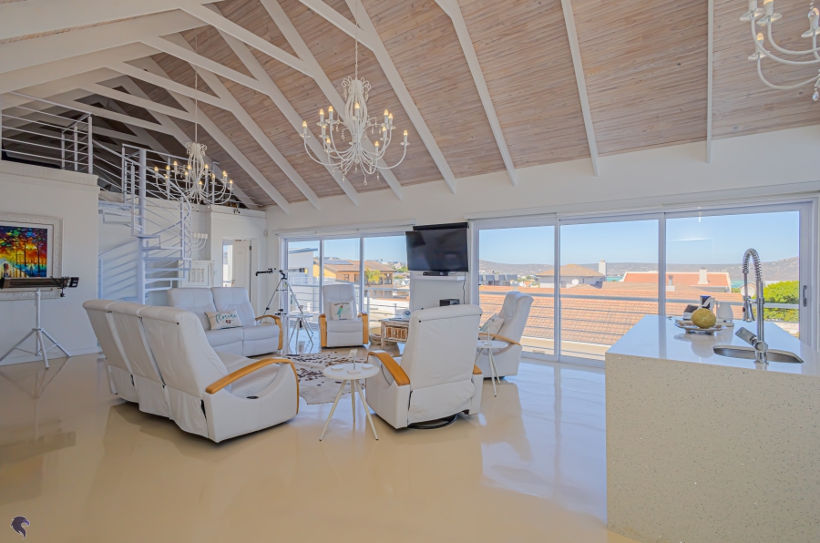 4 Bedroom Property for Sale in Myburgh Park Western Cape